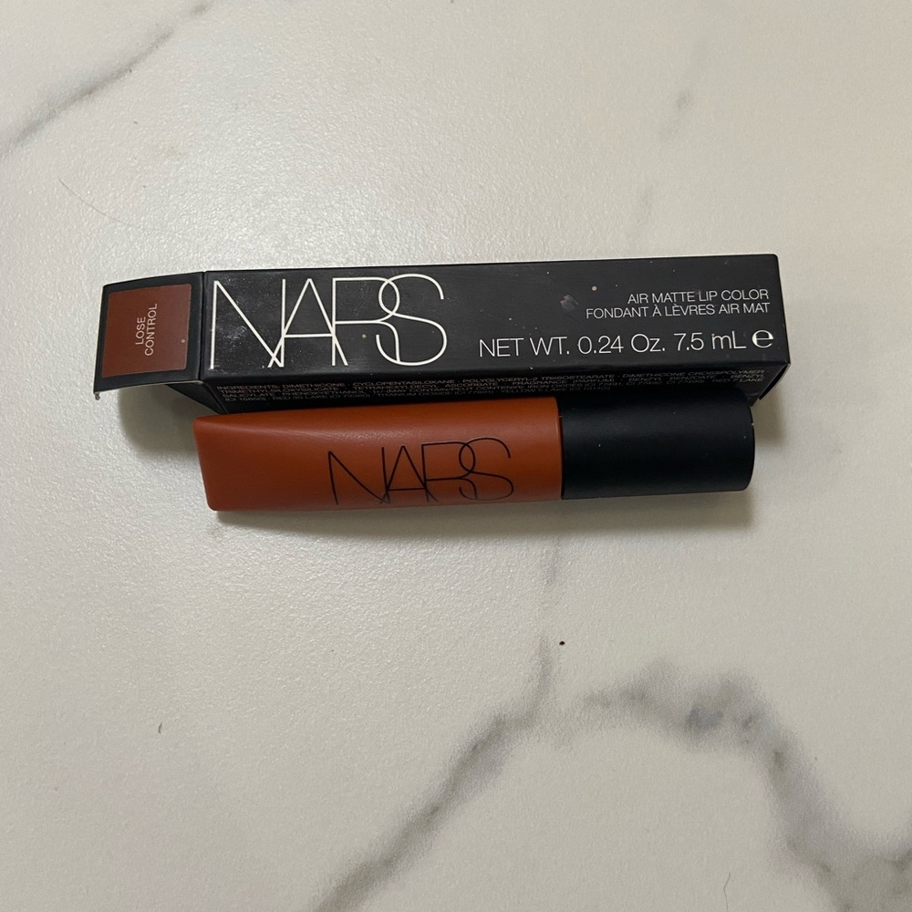 NEW NARS Air Matte Lip Color in Lose Control